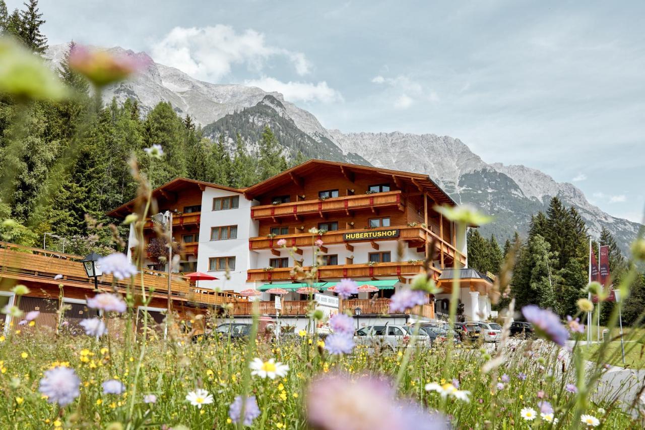 Hotel Hubertushof - Ihr Hotel Mit Herz Leutasch Kültér fotó