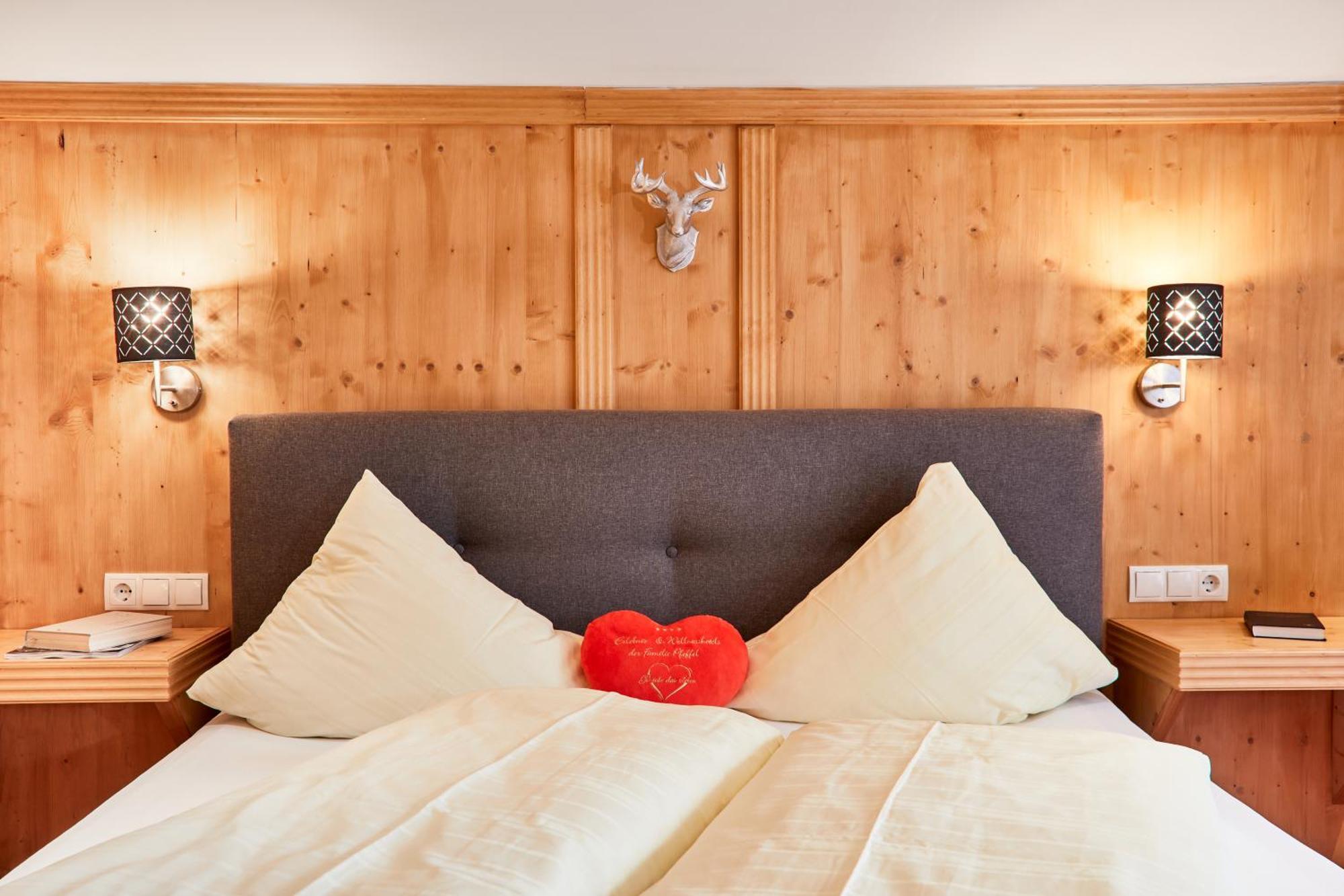 Hotel Hubertushof - Ihr Hotel Mit Herz Leutasch Szoba fotó